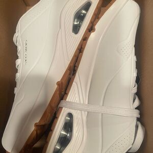 Skechers White and Brown Athletic Shoes with Modern Design